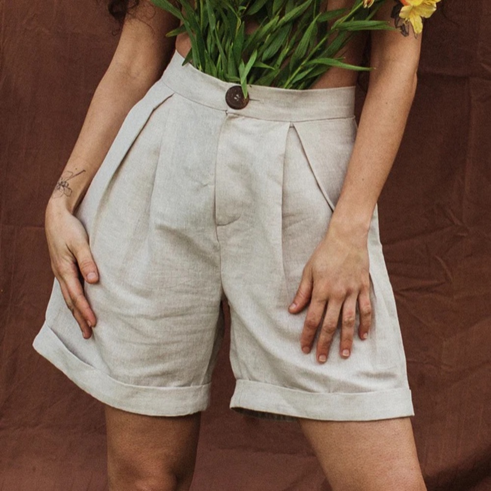 OLETTE Terra Beige Linen Shorts S